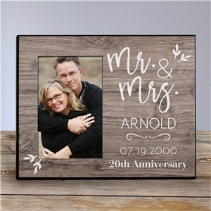 Customized Picture Frames | Pallet Personalized Anniversary Frame